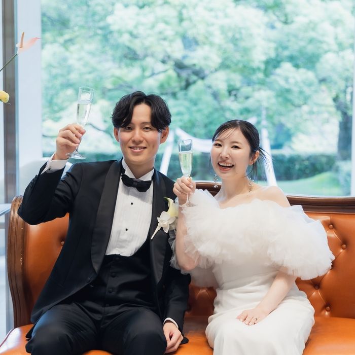 迎賓館で挙げたr.r.r.r.r51205さんの結婚披露宴・挙式カバー写真0枚目