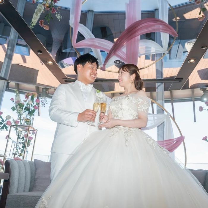 riru__weddingさんの披露宴・挙式カバー写真