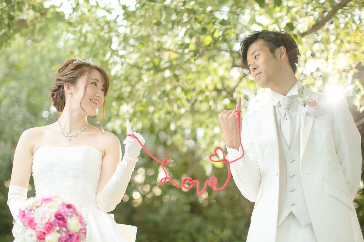 結婚式の前撮りおすすめアイテム選 周りに差をつけたい人に 作り方も紹介 結婚式準備はウェディングニュース