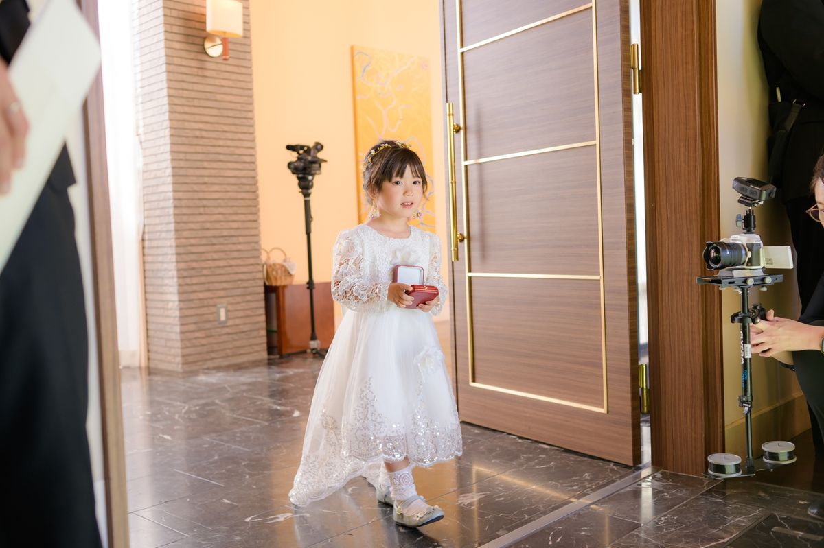 結婚式の子供ドレス購入にオススメ10選 レンタルショップも紹介 ウェディングニュース
