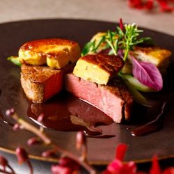 AM残2【おもてなし重視】勲章受章シェフが贈る*婚礼コース試食会