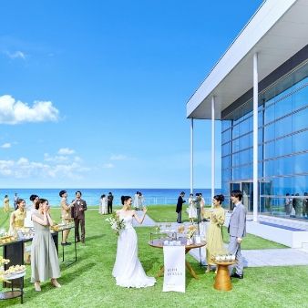\ガーデン&大階段/光溢れるチャペル入場体験×フレンチ試食