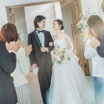 「ありがとうを伝えるために、結婚式を」