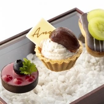 【木曜限定13大特典×人気スイーツ♪】森チャペル×お気軽相談会