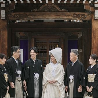 【挙式&会食】家族の幸せを願う400年の歴史が紡ぐ神前結婚式