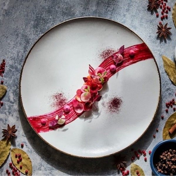 3月限定《15大特典》光の教会見学&宮牛試食*衣装優待