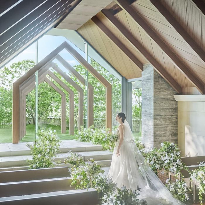 WeddingNews限定*BIGフェア★【1件目来館で2泊3日宿泊&ペア食事券&ドレス2着プレゼント】\最大120万円優待/光と緑のチャペル&和牛×フォアグラ×3万円相当コース試食《人気NO.1★憧れのホテルW》