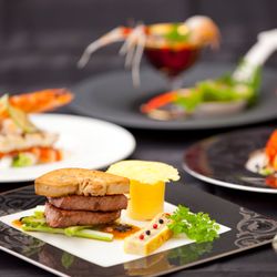 【ギフト券1万×映画ペア券付】4万円贅沢試食フェア