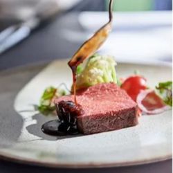 【ウェディングニュース限定】新春限定!料理ランクUP&ドレス特典等を含む豪華SP特典付き◎一軒家貸切×感動挙式体験◆国産和牛を含む4万円相当プレミアム試食付き\当フェア限定最大140万円特典付/