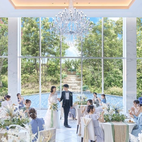 【最大130万特典&5万ギフト】ガラス張り&緑溢れる挙式体験×試食