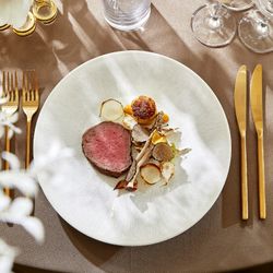 【金曜限定】10大特典*国産牛&旬魚コース試食×貸切邸宅ALL体験