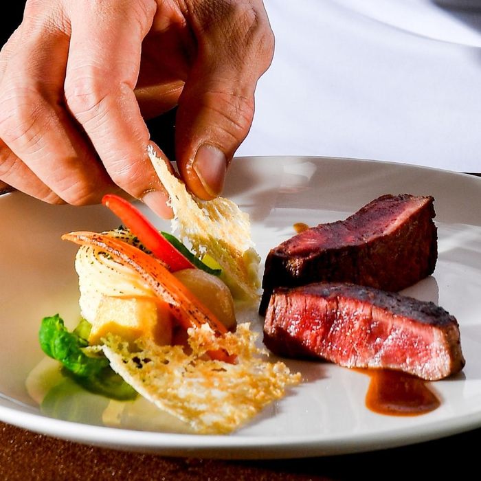 【料理重視の方へ】国産牛&真鯛6品3.5万試食×自然光チャペル体験