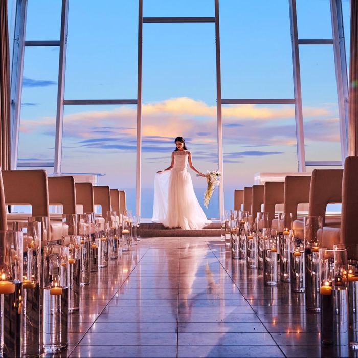 ハネムーン特典付★一軒家貸切!和牛コース試食&チャペル体験