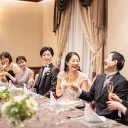 \火曜水曜は定休日/24時間ブライダルフェア予約・資料請求受付中!