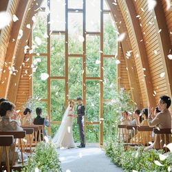 残1★熊本県1位受賞★森のチャペル×高台の貸切邸宅×3万円相当!黒毛和牛と金目鯛のリゾット試食*1軒目見学特典あり