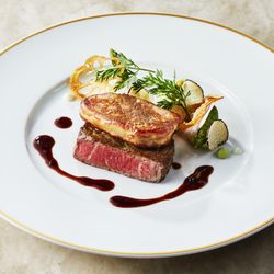連休Last*料理重視必見&最大160万優待|空×光の感動チャペル×とろける和牛試食付き♪