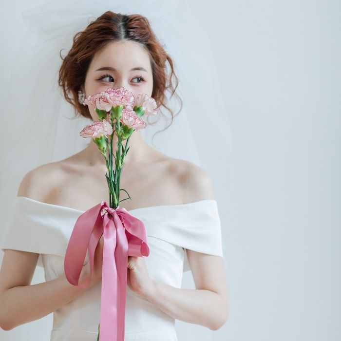 【ギフト券1万円付】花嫁体験!ドレス重視◎人気衣裳試着×見学