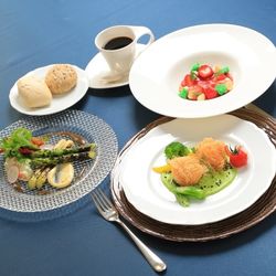 【初見学OK】口コミ好評の美食でおもてなし◎ブランチ付相談会