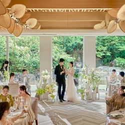 残△【連休BIG】自然につつまれる《緑×光×水×薫り》挙式体験×豪華試食×最大84万円優待