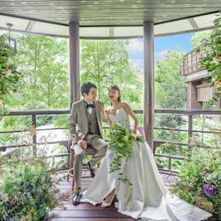 WeddingNews限定★初見学おすすめ!老舗料亭コラボ平日BIG★ペアチケット付♪オマール×和牛の豪華9品試食&チャペル×最旬ドレス見学◆安心の予算相談も【料理や装花等最大150万特典】