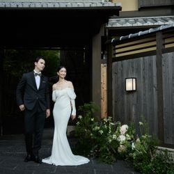 【連休SP*文化財貸切】京都東山に佇む築百年の「旧三井邸」全館見学×八坂の塔を目前に仰ぐ、圧倒的ロケーションを誇るチャペルでの入場体験◎さらに豪華4品試食付!