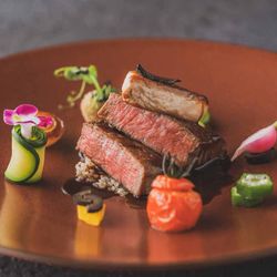 【伝統逸品】創業70年熟成黒毛和牛コース試食×クラシック邸宅