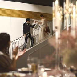 【口コミ高評価】階段入場×感動チャペル\満足度1位/160万特典×試食