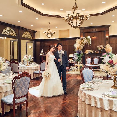 ロイヤルアルバートコートの公式写真2枚目