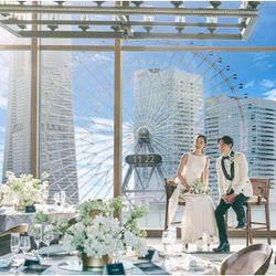 \150万優待/360°パノラマ絶景&緑*水*光*Newチャペル×2万試食