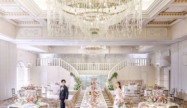 【~27.2月まで】50名214万円《最大156万円優待》大聖堂と3大演出で大盛り上がりウェディング