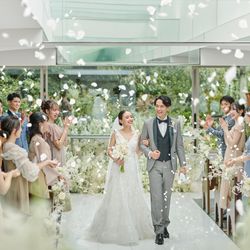 《金曜BIG◆155万優待》光×空×緑の絶景チャペル体験&ドレス