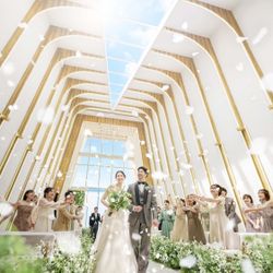 残1\年1BIG★最大200万優待/全天候で安心の新緑ガーデンParty×天高9.6mの天空チャペル&最新マッピング体験◆和牛フィレ試食付!
