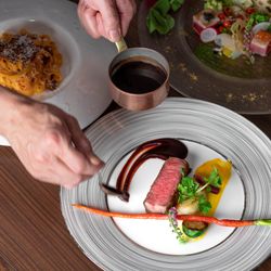 【21日限定*】豪華SW特典&前撮りプレゼント♪絶品料理牛フィレ試食フェア