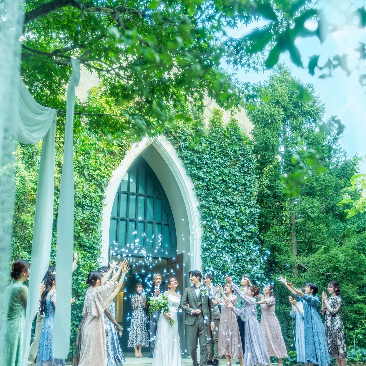 南青山サンタキアラ教会の公式写真1枚目