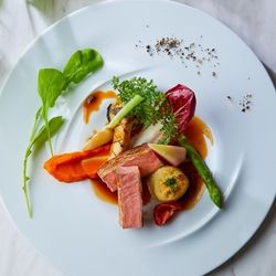 \6月BIG*4万相当国産牛フィレコース試食/光×緑チャペル見学