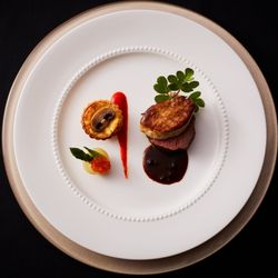 【記憶に残るおもてなし】絶品国産牛フィレ試食◆ドレス特典付