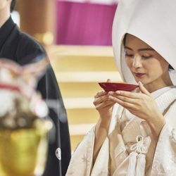 \火曜水曜は定休日/24時間ブライダルフェア予約・資料請求受付中!