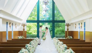 【挙式のみ37.4万円】 輝くステンドグラスのチャペルで本格挙式プラン