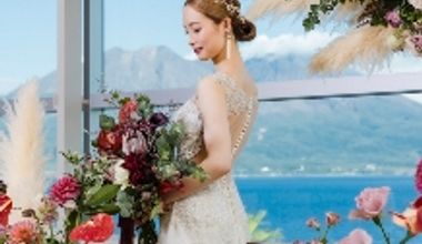 桜島と錦江湾を望む披露宴会場で叶えるアットホームW*《50名97万円》GALA WEDDINGプラン