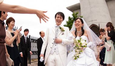 ゲストハウス アヴィニヨン ドレス1着プラン【50名】