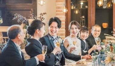 予算も準備も最小限に!衣裳を着ての記念フォト+お披露目食事会プラン♪