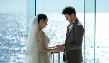 【挙式+フォト|8ヵ月以内限定】挙式×衣裳×写真×美容×ブーケ -沖縄本格リゾートチャペルで挙式-