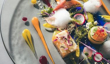 【期間限定パッケージ】挙式+衣裳+写真+6名会食★690,800円↓