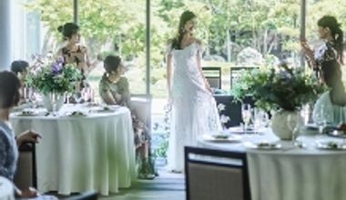 \大人数でも安心お得/100名86万円特典!内容充実のウエディングプラン