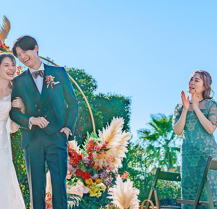 【憧れリゾート挙式】海・空広がるチャペル×貸切邸宅×絶品試食