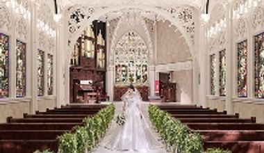 【26年夏婚7月~8月】50名様380万円→183万円☆彡*ステンドグラス輝く白の大聖堂で夏婚