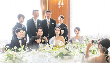 《12月~2月・7月~9月》*少人数*\ゆったり過ごす/18大特典*挙式・披露宴・演出・衣装・美容・装花・写真・印刷物・引出物を含む充実内容