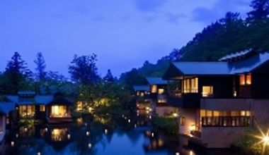 【2026年7月までの挙式限定】星のや軽井沢の宿泊&挙式料が無料に!