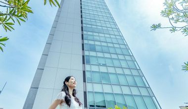 26年6~8月《50名265万円⇒221万円》全天候型屋内ウエディングで青空×絶景でおもてなし◆安心サポート付