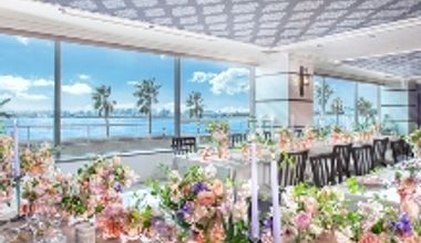 【27年4~6月】花に囲まれる春婚*ご希望の日取りや会場を優先的にご案内!80名382万⇒341万円